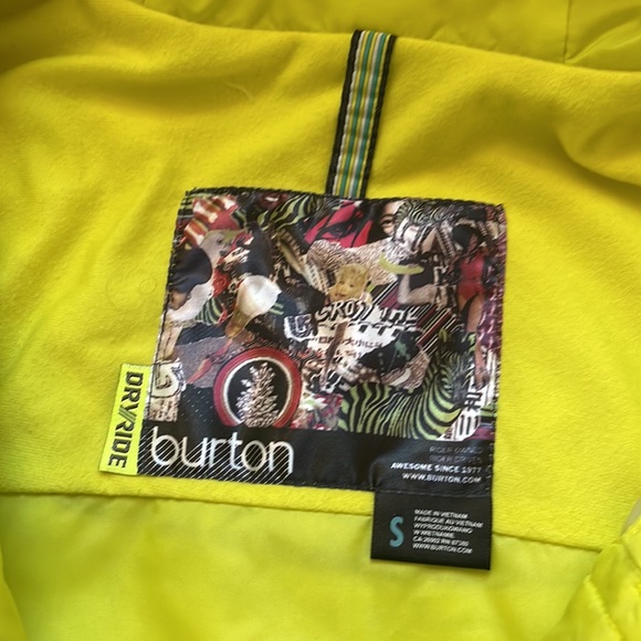 Burton snow jacket - Picture 2 of 9